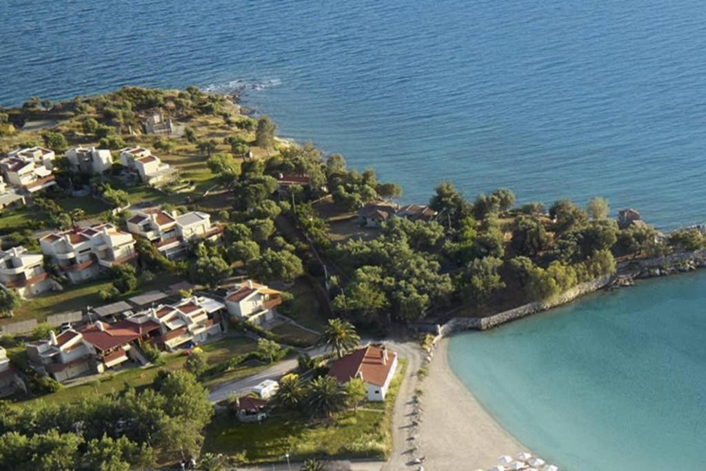 Oliviera Villa Лагомандра Экстерьер фото