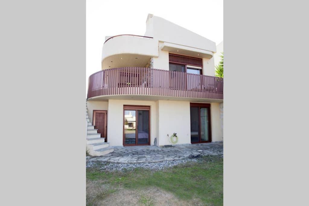 Oliviera Villa Лагомандра Экстерьер фото